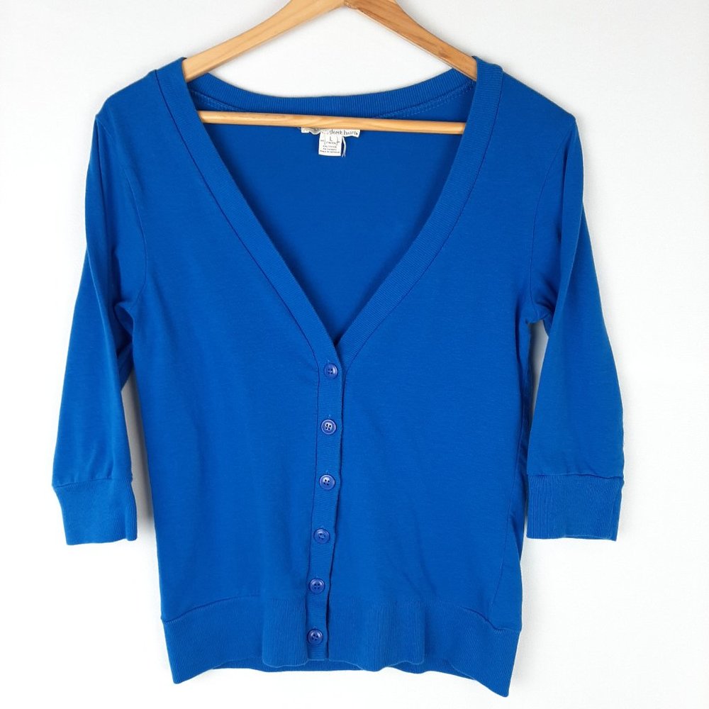 Derek Heart Button Down V-neck Cardigan